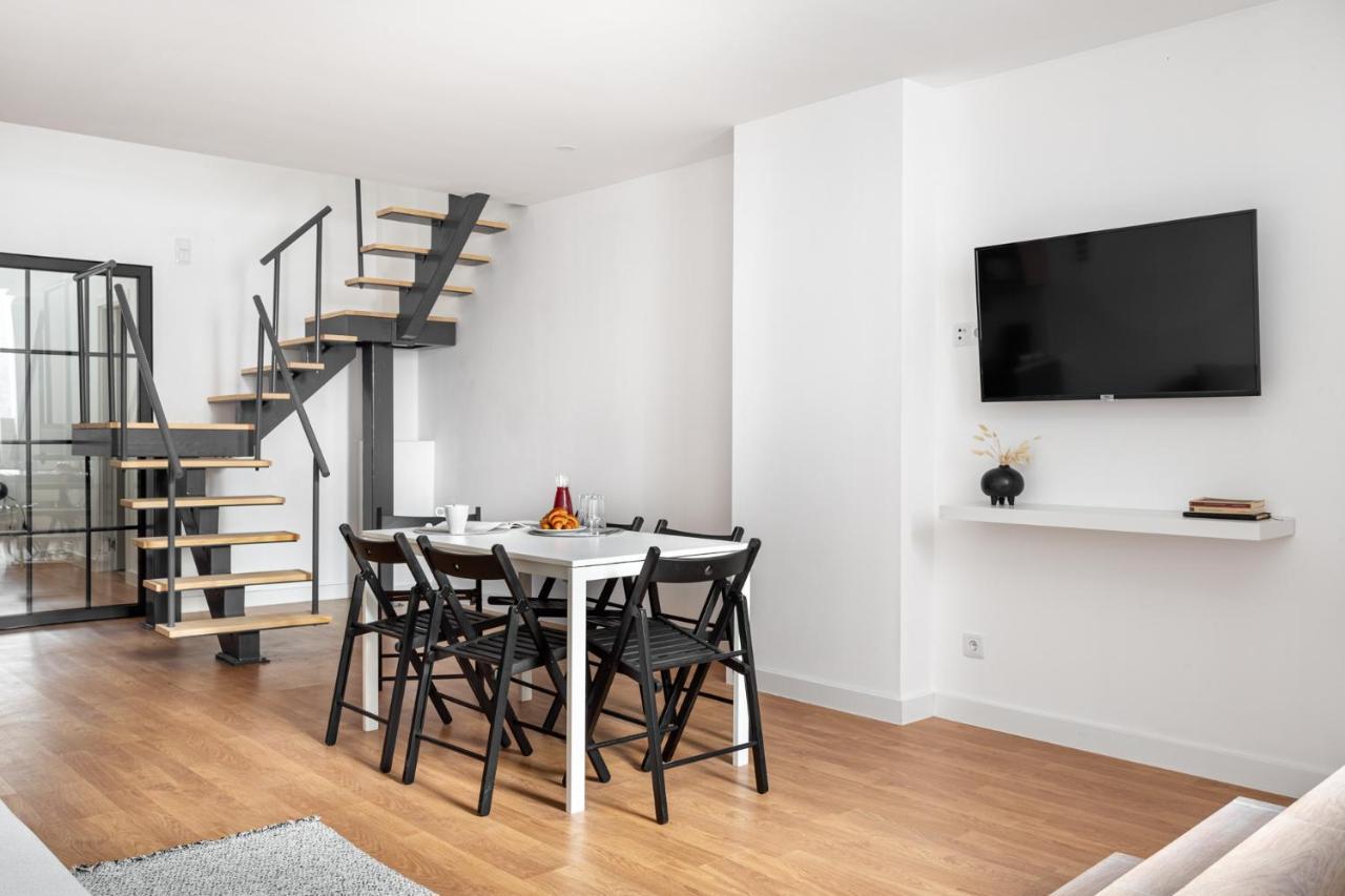 Altido Stylish 2-level Flats Near Ajuda Palace Apartamento Lisboa